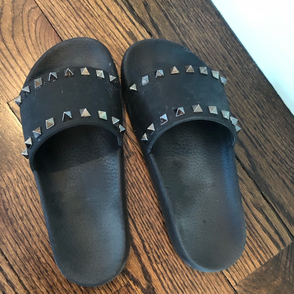 Almost new Valentino slides